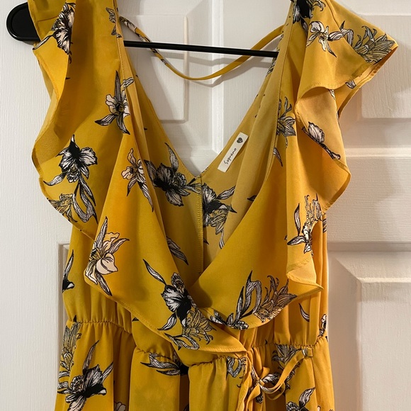 Yellow Floral High-low Wrap Dress - Size L - Picture 2 of 6